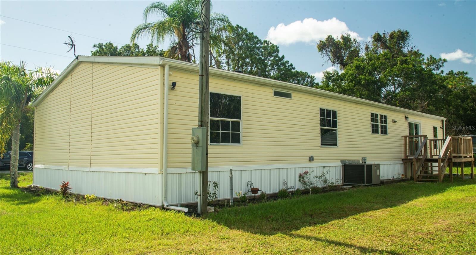 219 BALLARD RD, AVON PARK, FL — photo 4