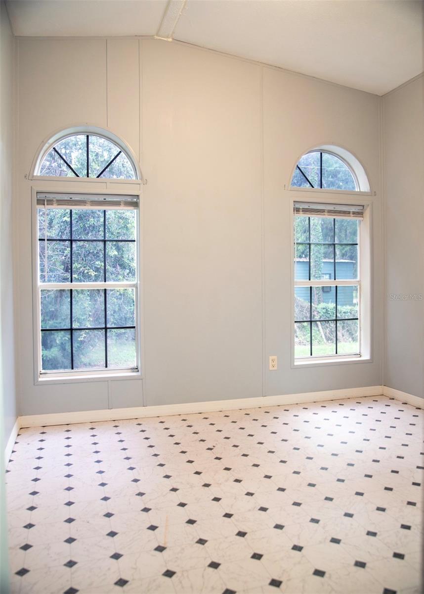 219 BALLARD RD, AVON PARK, FL — photo 17