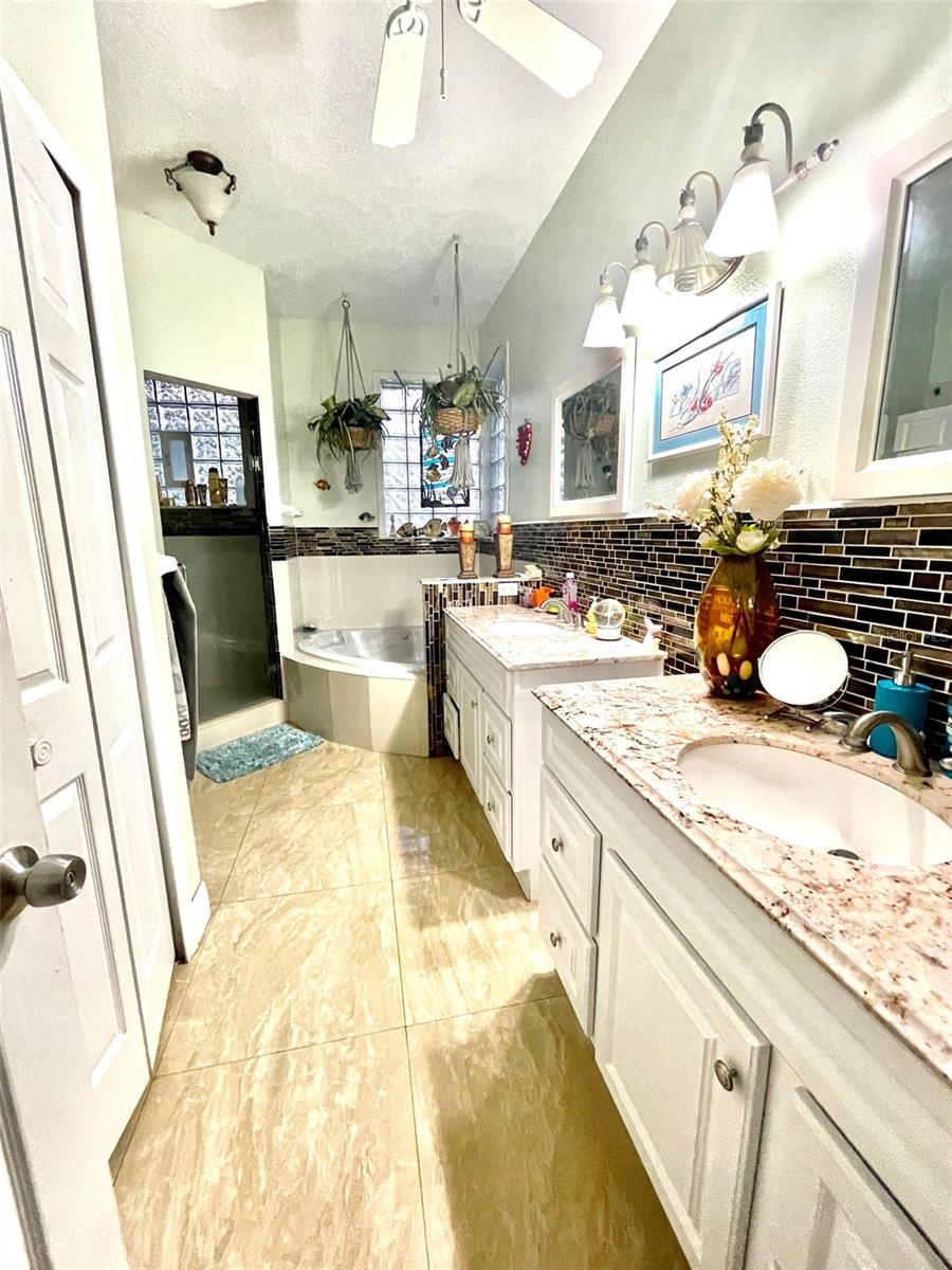 2314 KINGS CREST RD, KISSIMMEE, FL — photo 8