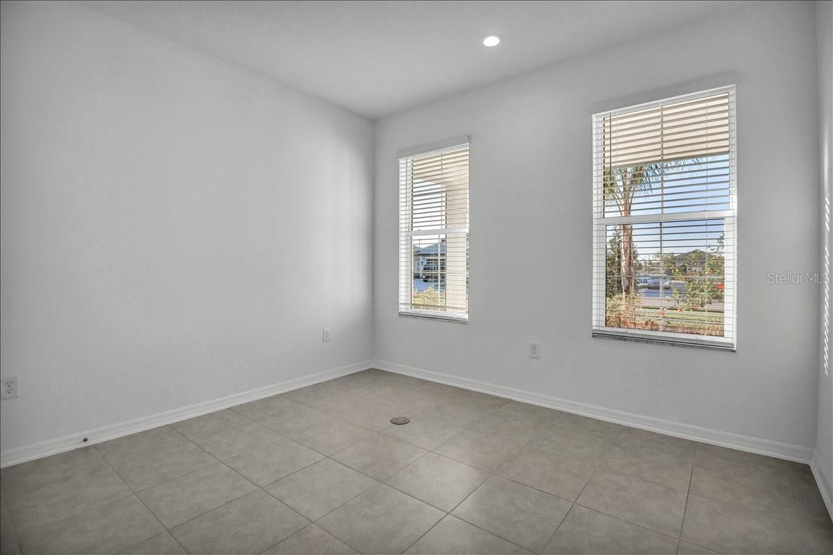 17703 SAVORY MIST CIR, LAKEWOOD RANCH, FL — photo 7