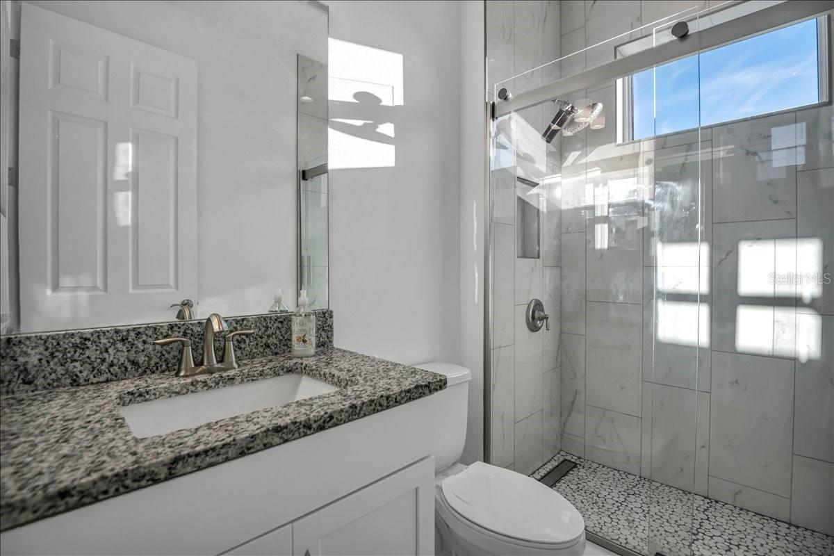 17703 SAVORY MIST CIR, LAKEWOOD RANCH, FL — photo 10