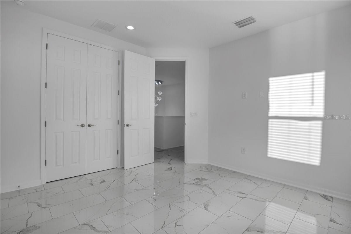 17703 SAVORY MIST CIR, LAKEWOOD RANCH, FL — photo 43
