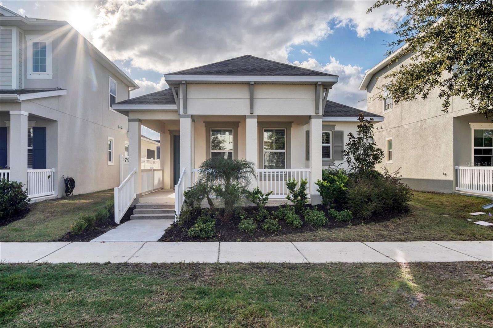 724 WINTERSIDE DR, APOLLO BEACH, FL — photo 2
