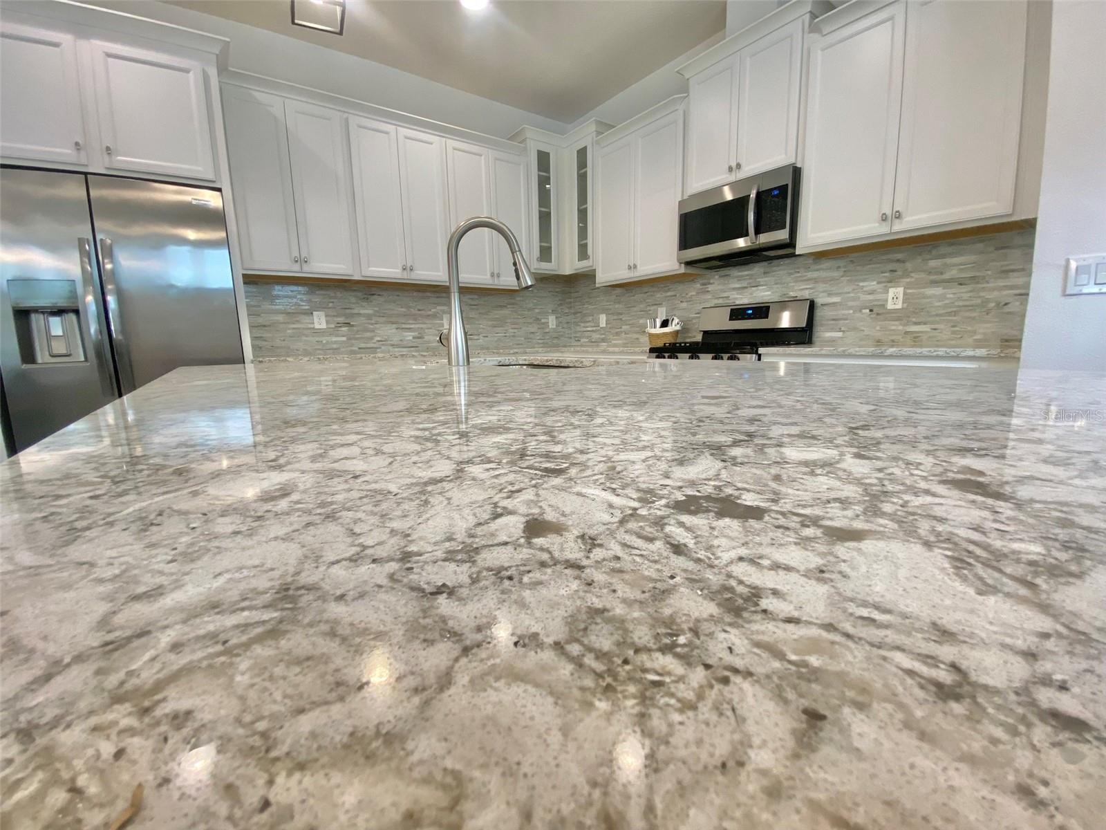 724 WINTERSIDE DR, APOLLO BEACH, FL — photo 14