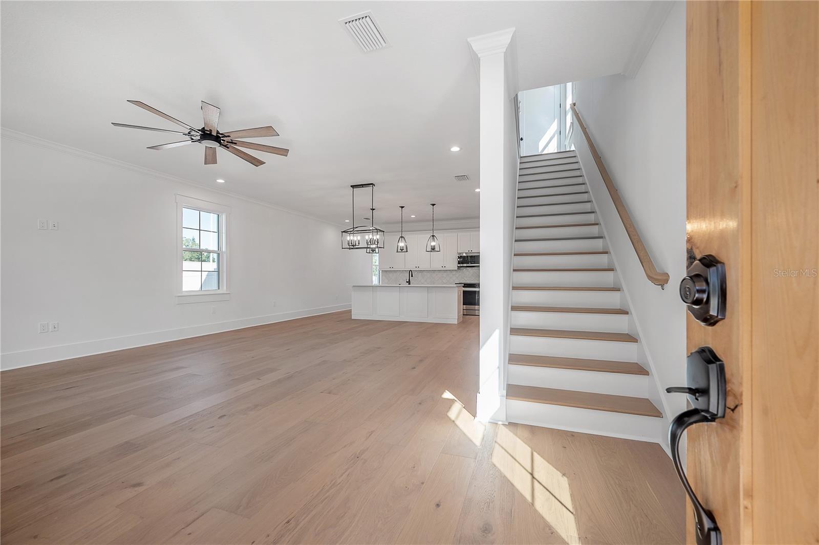 802 E WILDER AVE, TAMPA, FL — photo 9