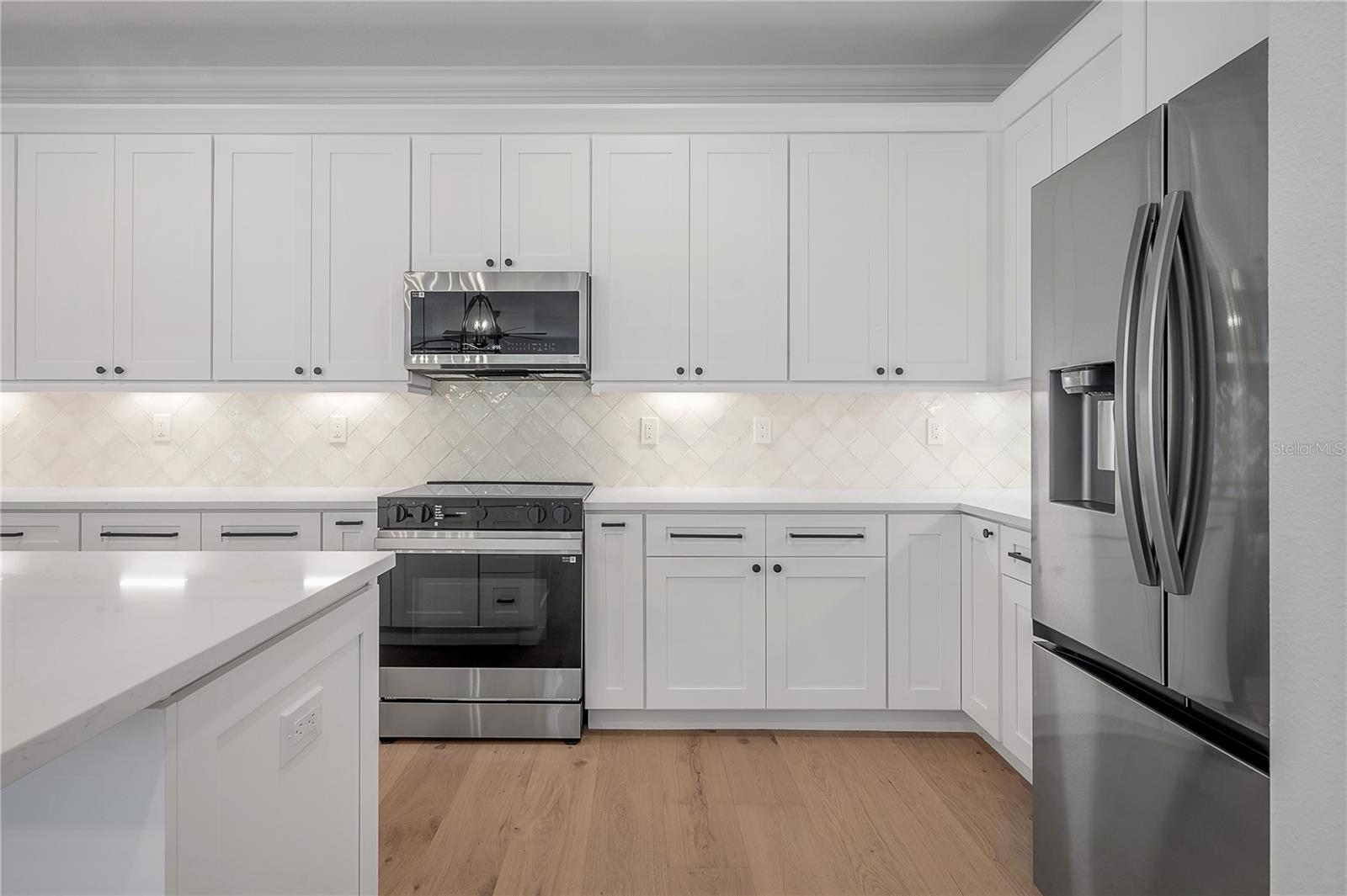 802 E WILDER AVE, TAMPA, FL — photo 13