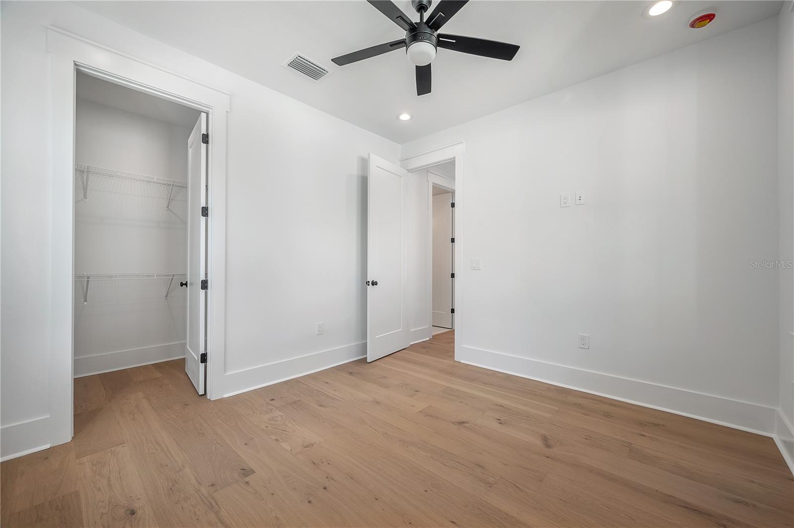 802 E WILDER AVE, TAMPA, FL — photo 23