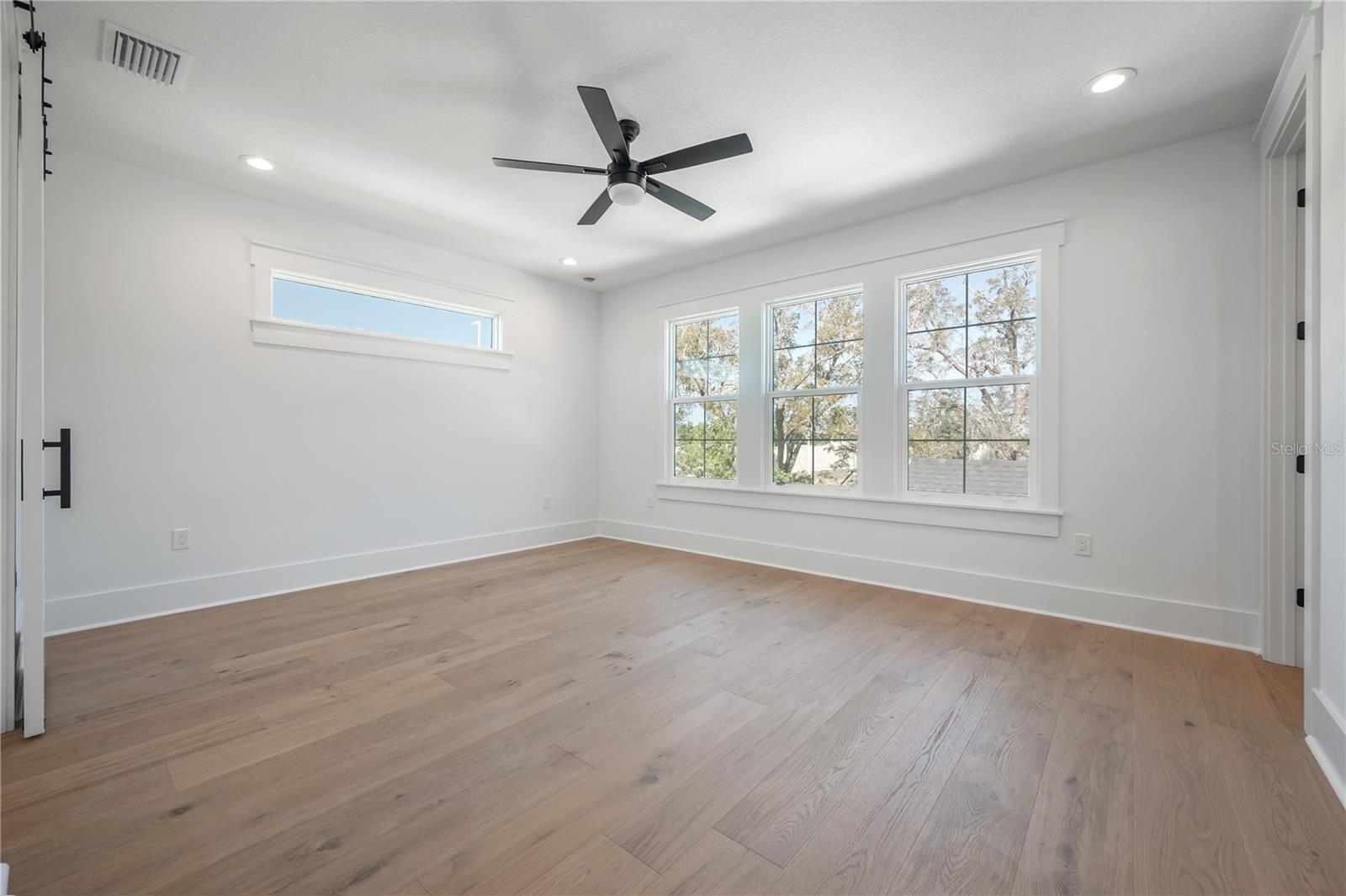 802 E WILDER AVE, TAMPA, FL — photo 26