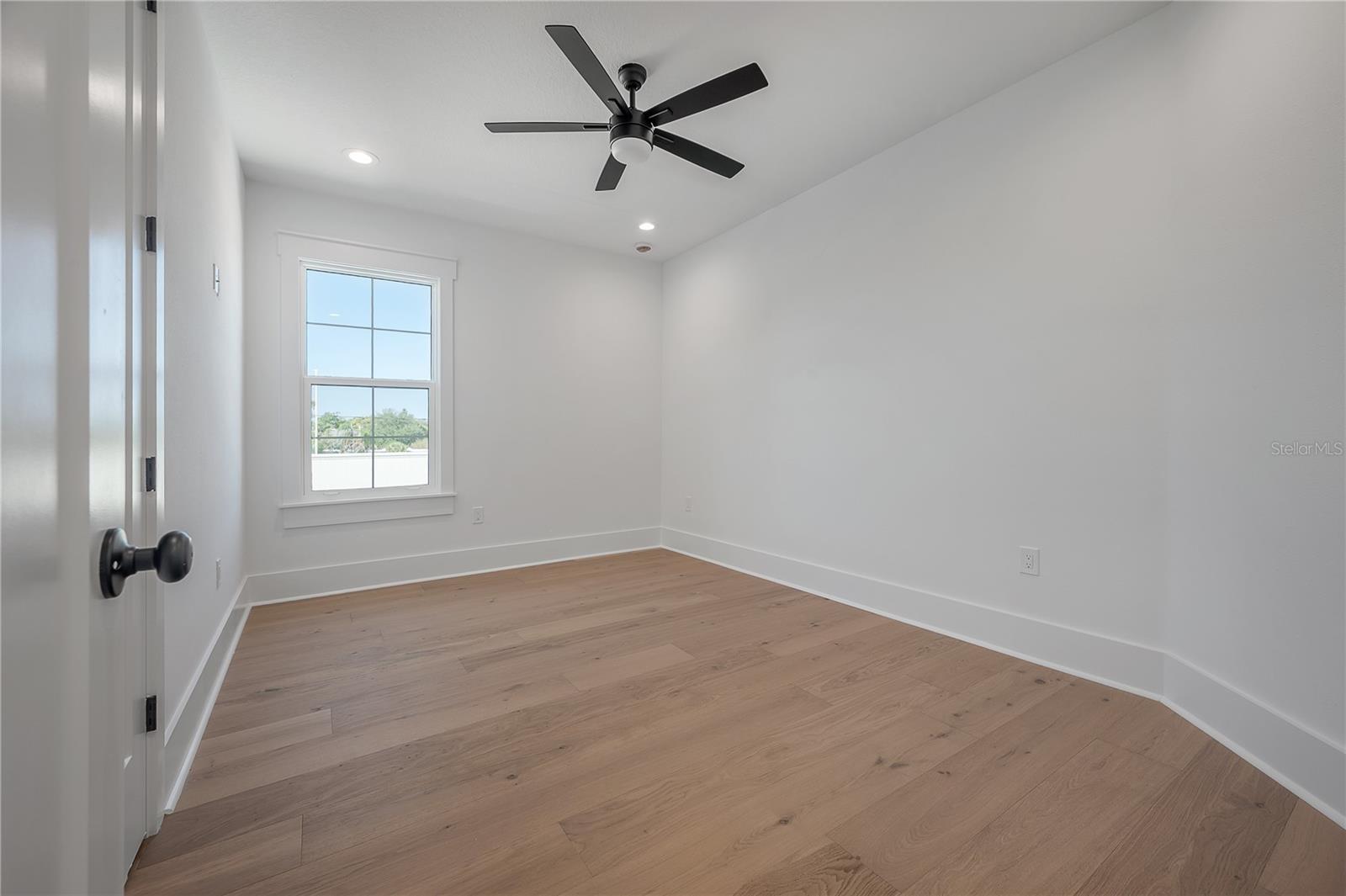 802 E WILDER AVE, TAMPA, FL — photo 33