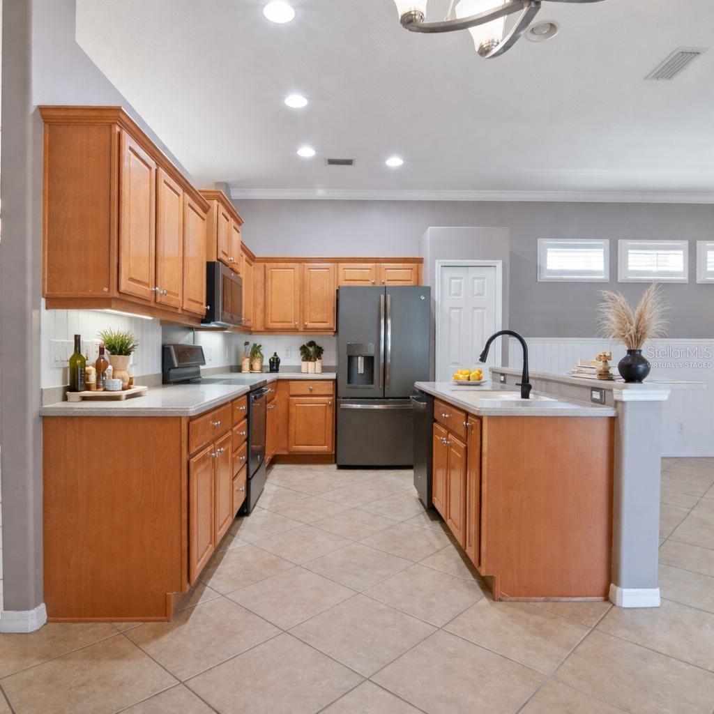 12150 MAPLE RIDGE DR, PARRISH, FL — photo 9
