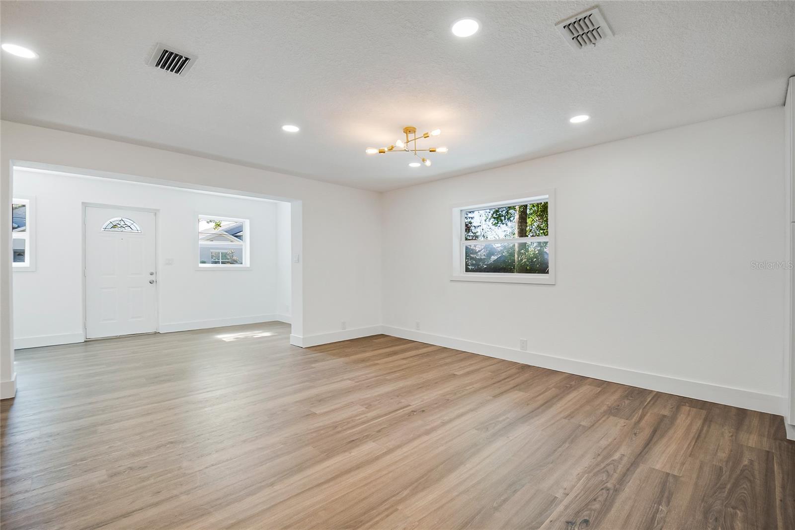 842 DENNIS AVE, ORLANDO, FL — photo 21