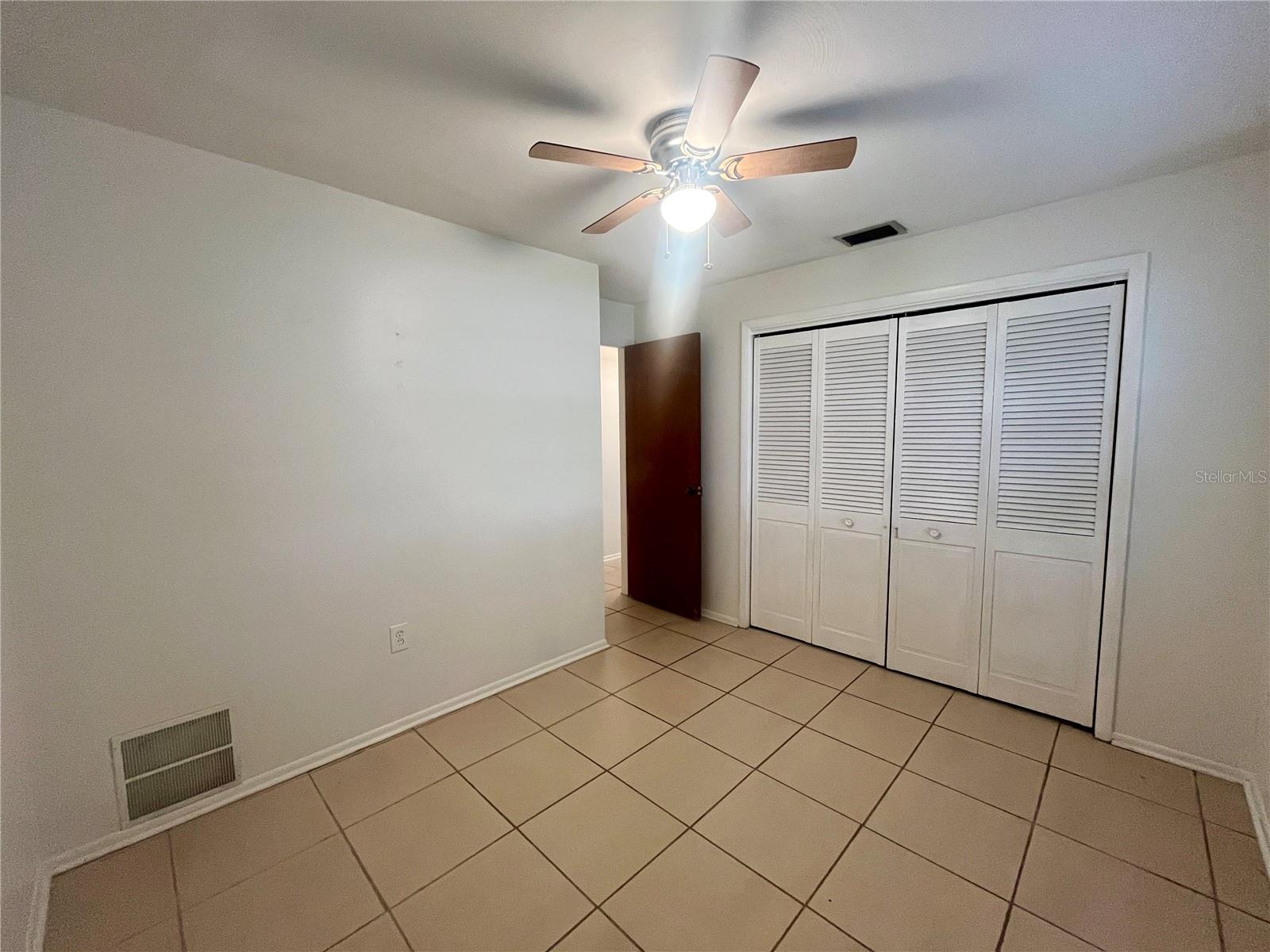 705 BAYOU AVE, TARPON SPRINGS, FL — photo 17