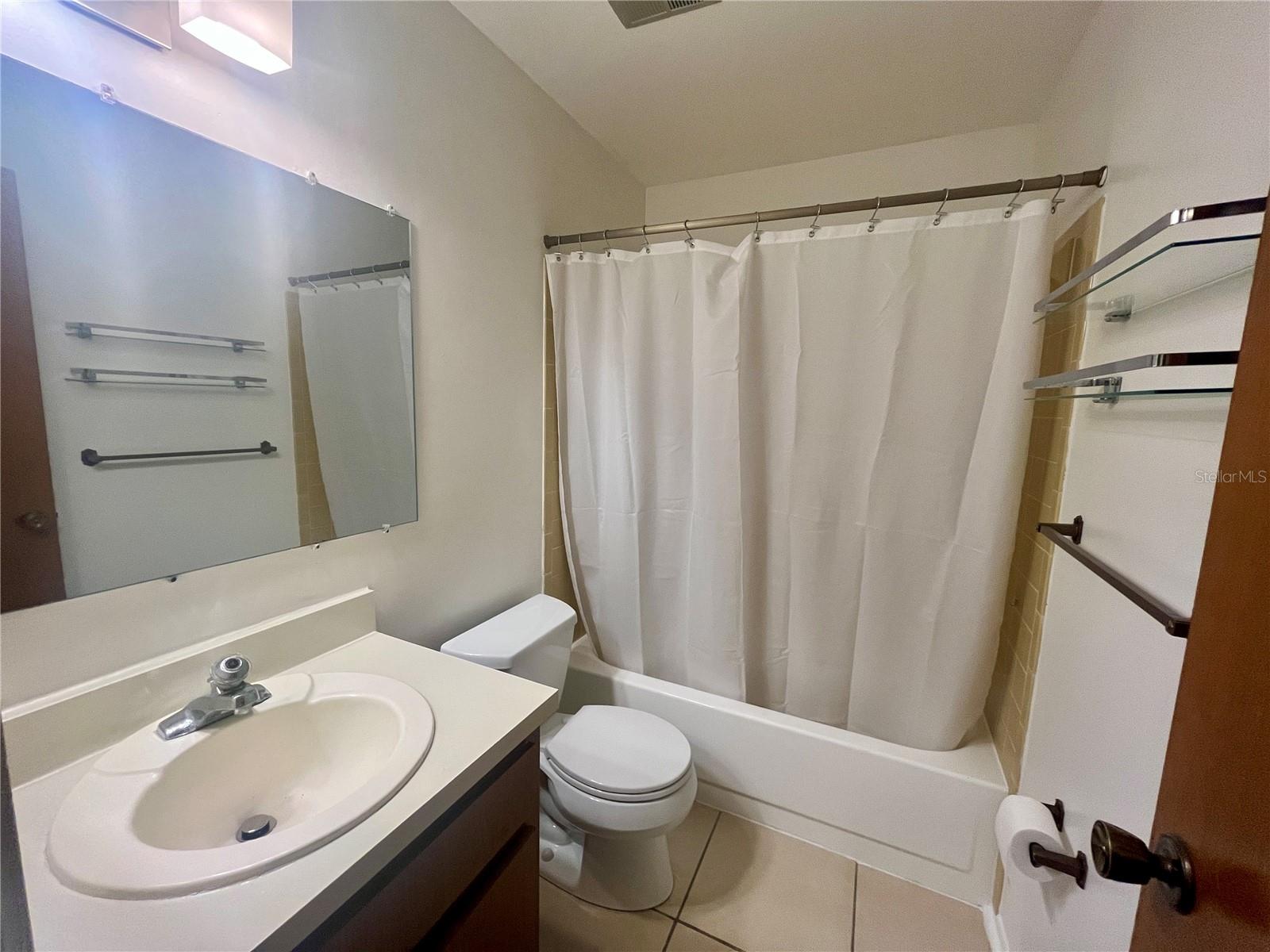 705 BAYOU AVE, TARPON SPRINGS, FL — photo 18