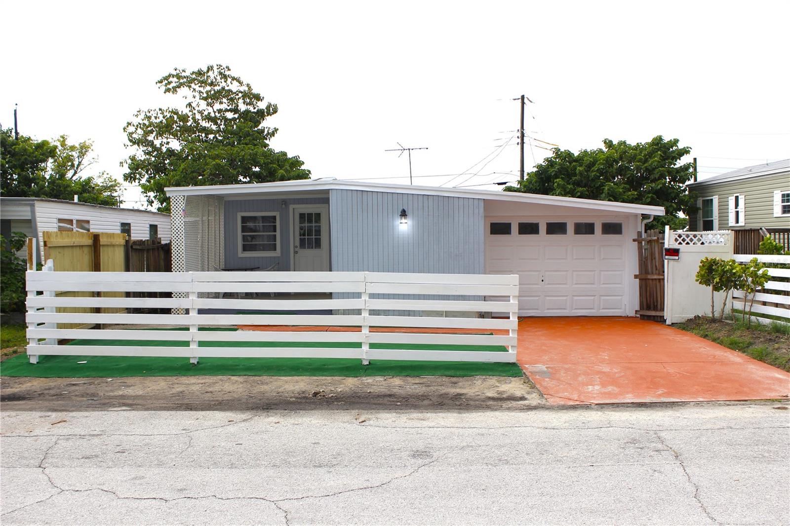 2135 ORANGE DR, HOLIDAY, FL — photo 5