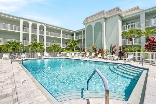 1706 BELLEAIR FOREST DR #136, CLEARWATER, FL — photo 34