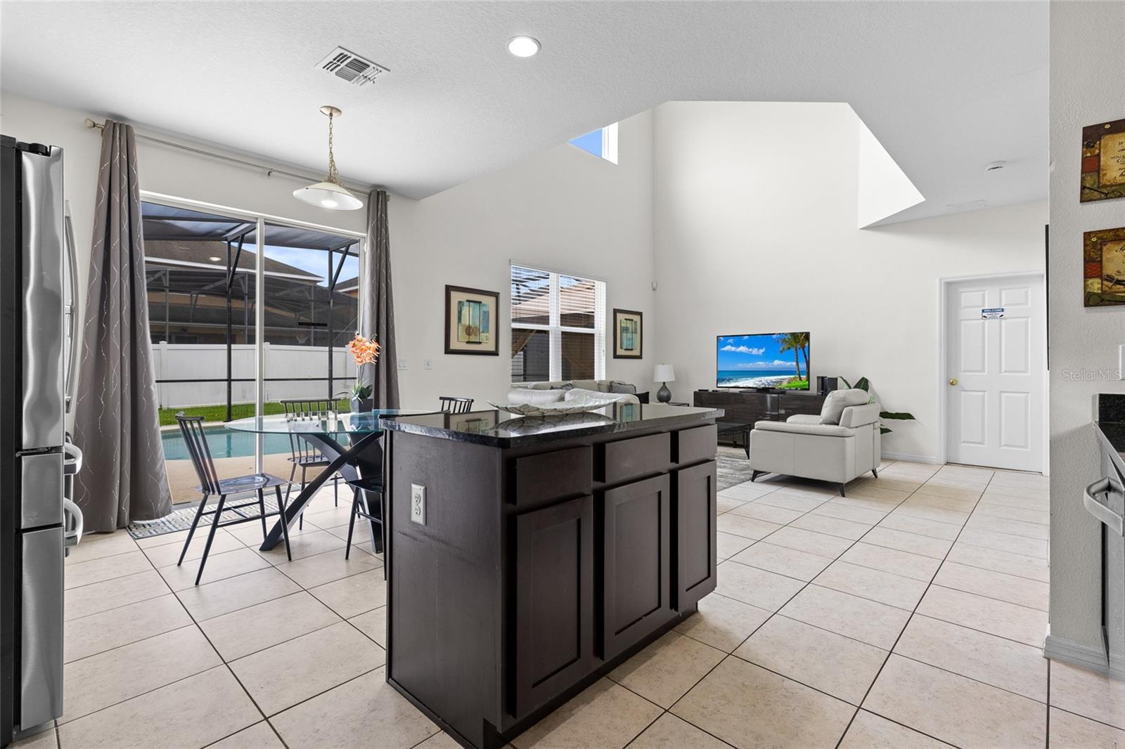 2501 DHARMA CIR, KISSIMMEE, FL — photo 10