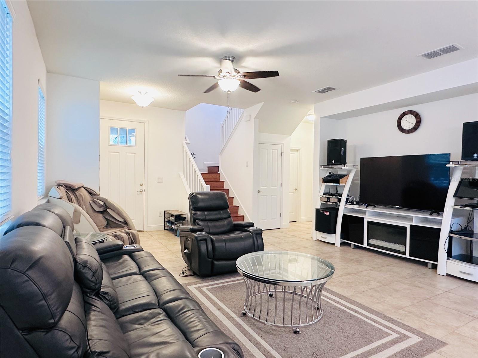 10132 GRAND OAK CIR, MADEIRA BEACH, FL — photo 7