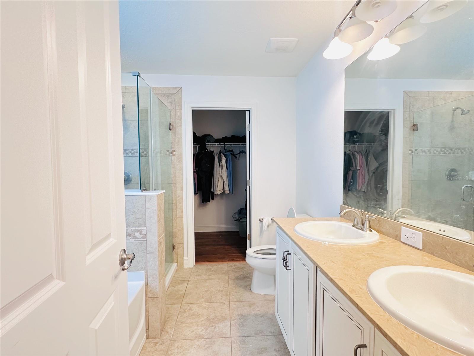 10132 GRAND OAK CIR, MADEIRA BEACH, FL — photo 38