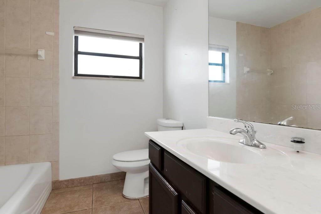 8709 N RENFREW PL, TAMPA, FL — photo 13
