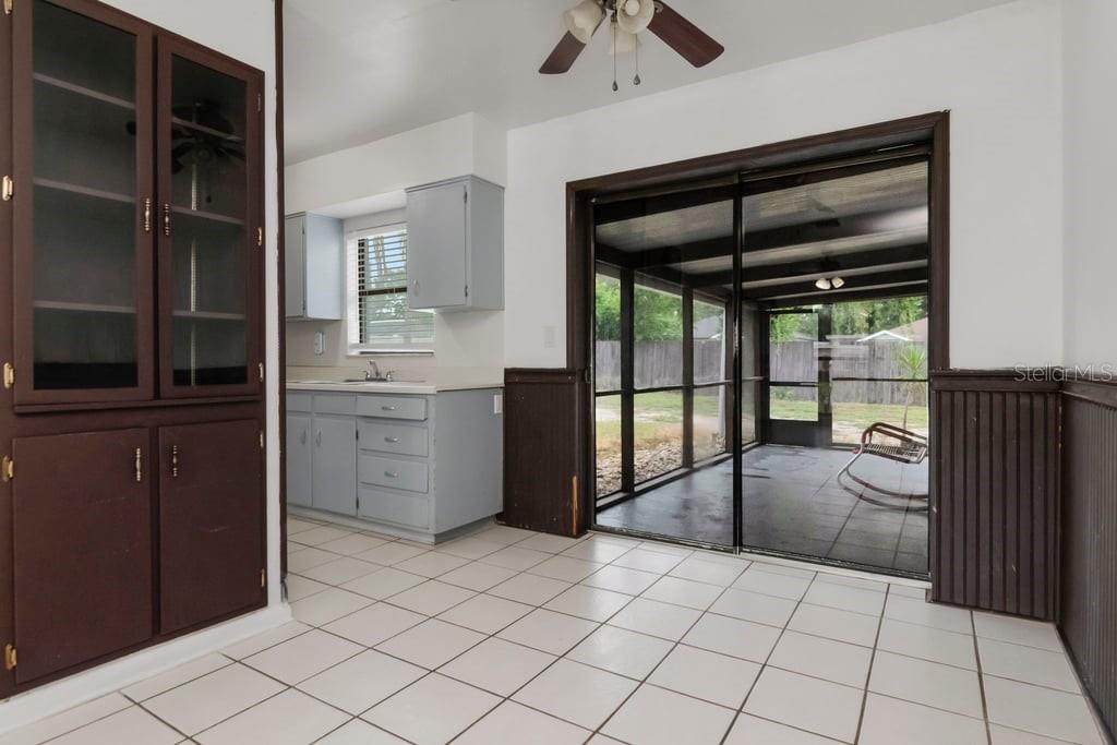 8709 N RENFREW PL, TAMPA, FL — photo 4