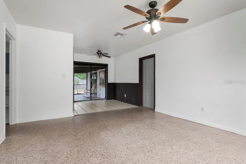 8709 N RENFREW PL, TAMPA, FL — photo 8