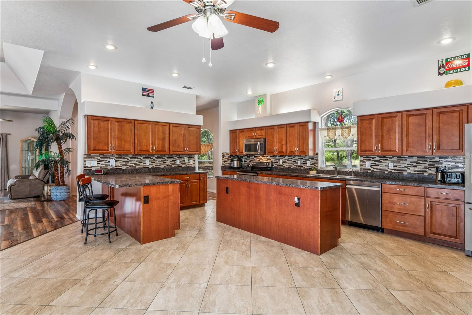 12408 KANAWHA DR, WEEKI WACHEE, FL — photo 30