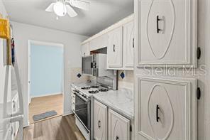 5257 81ST LN N #17, ST PETERSBURG, FL — photo 3