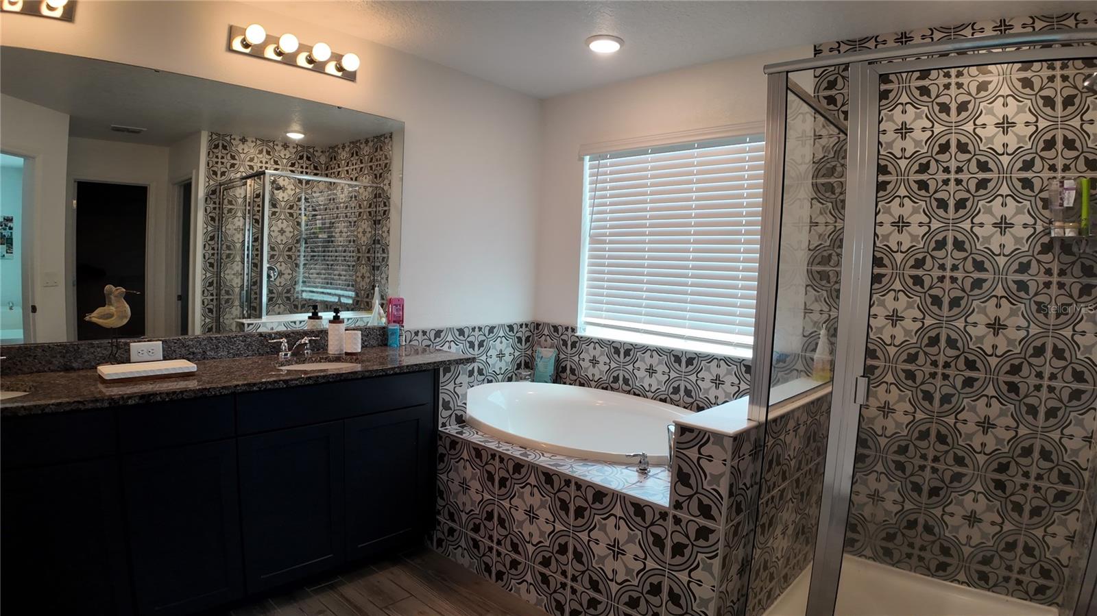 2436 BLOWING BREEZE AVE, KISSIMMEE, FL — photo 15