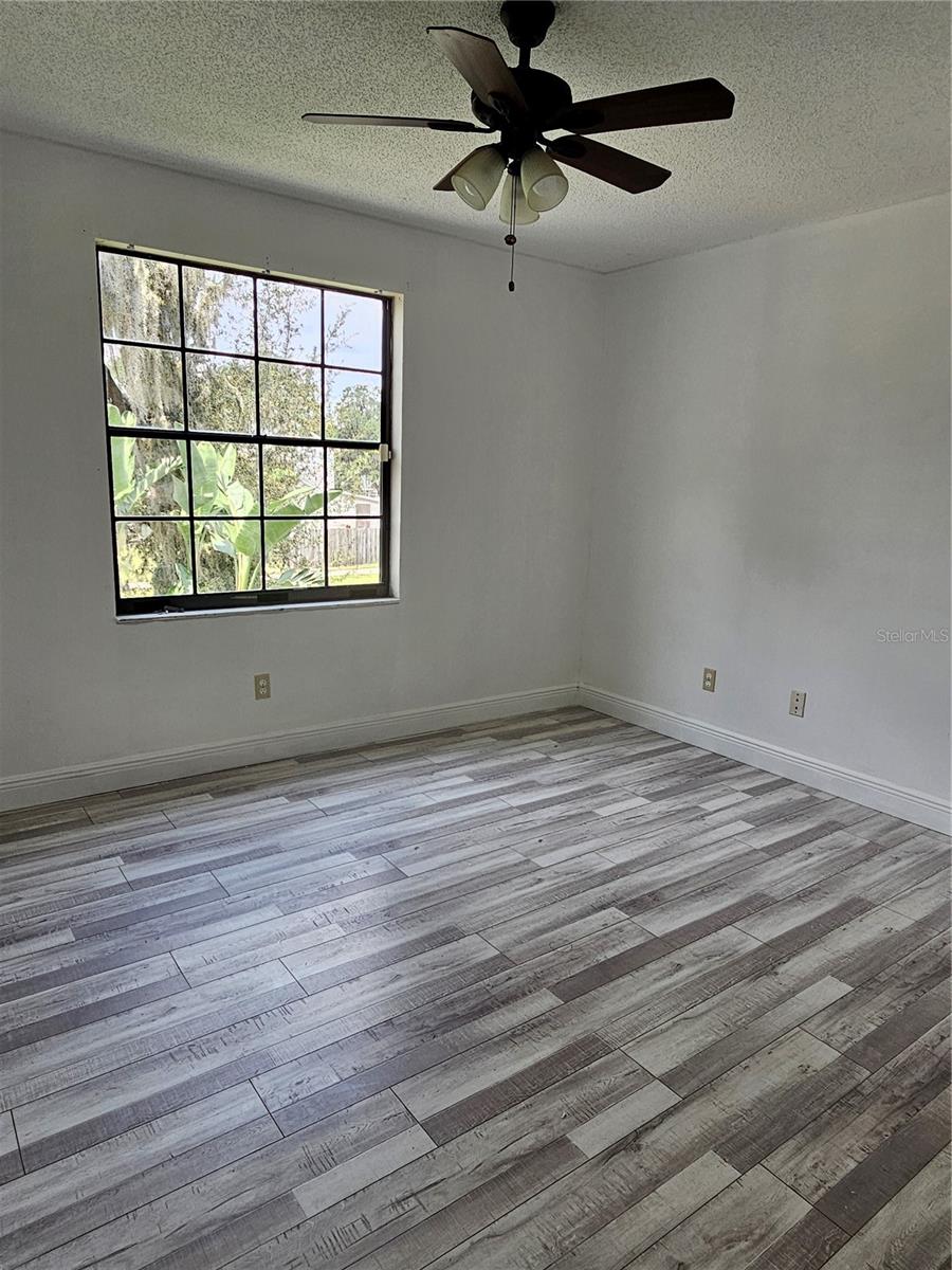 1588 CYPRESS WOODS CIR, ST CLOUD, FL — photo 13