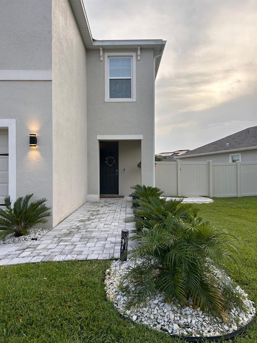 32804 BROOKS HAWK LN, WESLEY CHAPEL, FL — photo 2