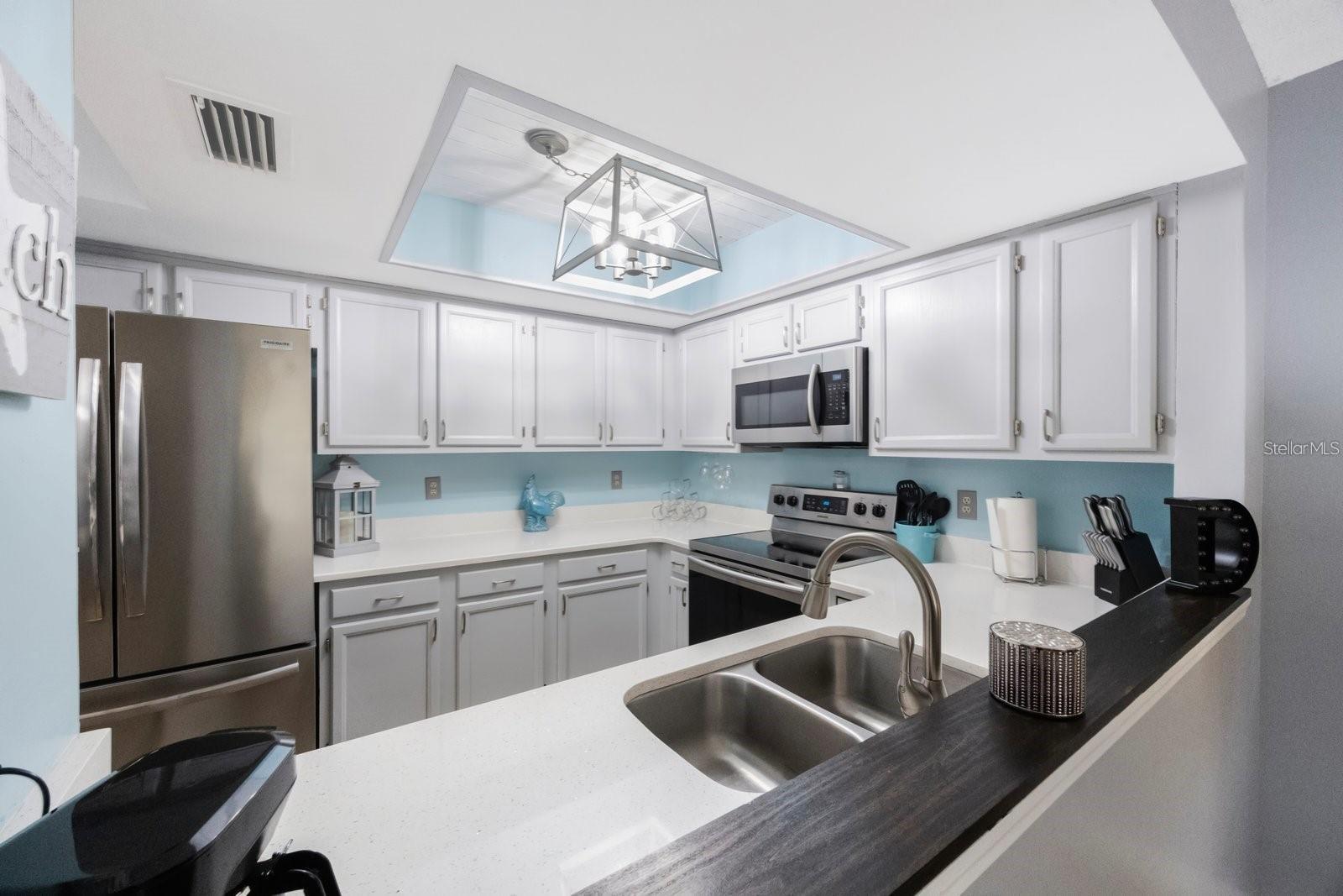404 HAMMOCK PINE BLVD #404, CLEARWATER, FL — photo 12