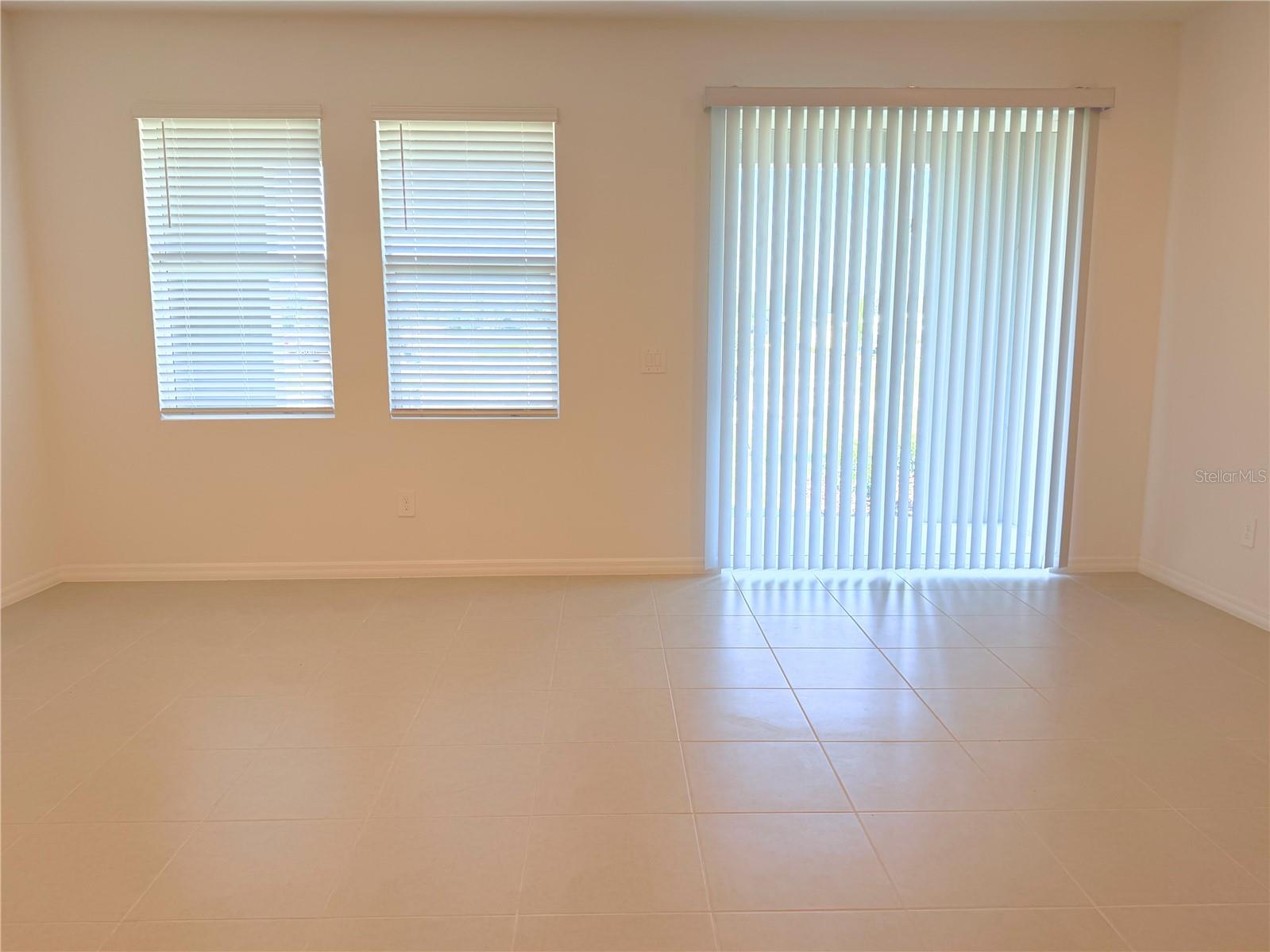 36162 OBSIDION LN, ZEPHYRHILLS, FL — photo 10