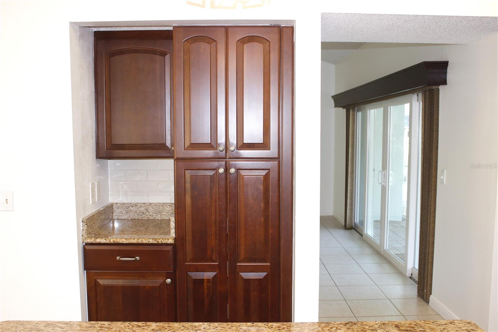 1913 FIRETHORN CT, BRANDON, FL — photo 11