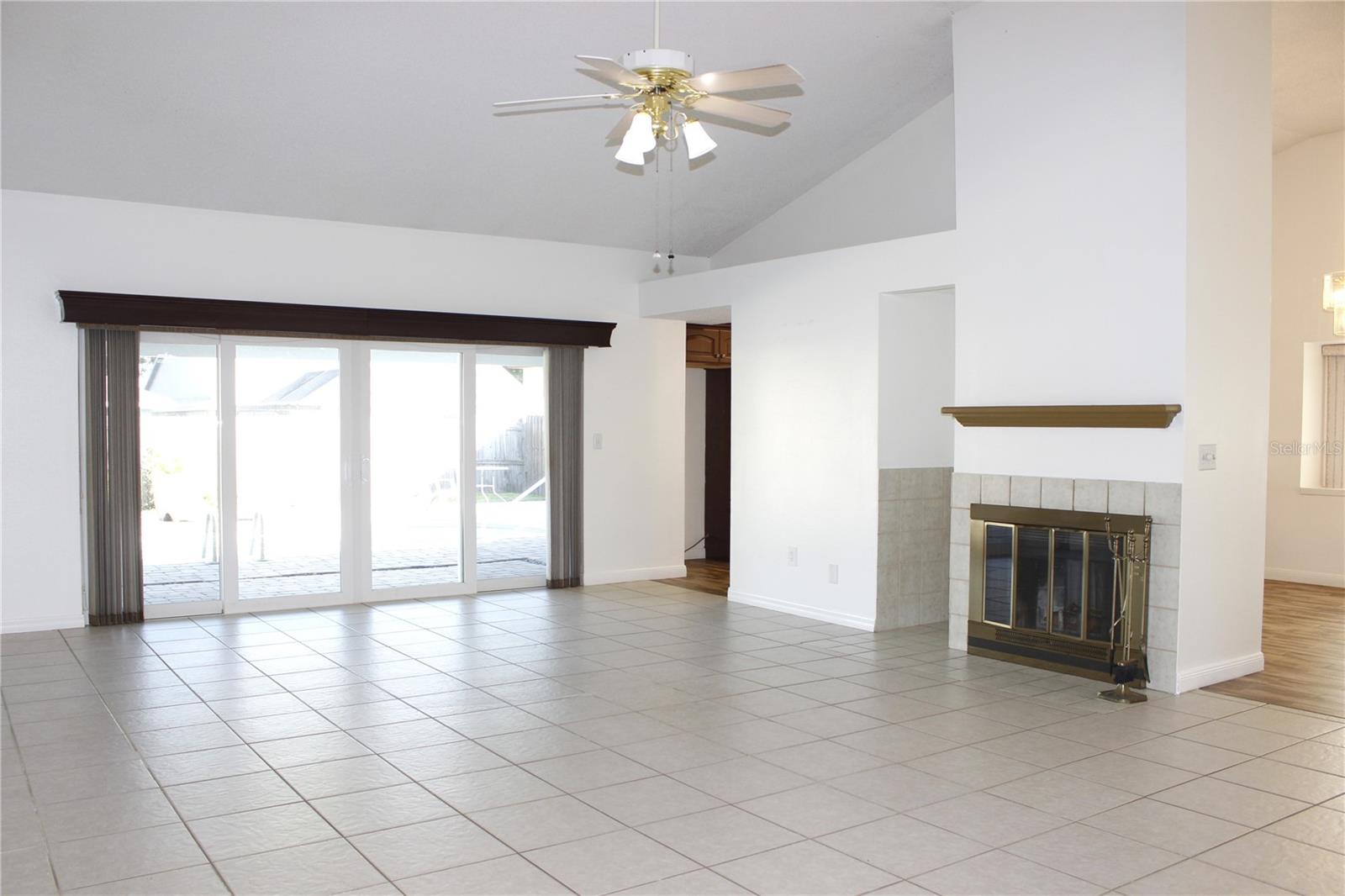 1913 FIRETHORN CT, BRANDON, FL — photo 16