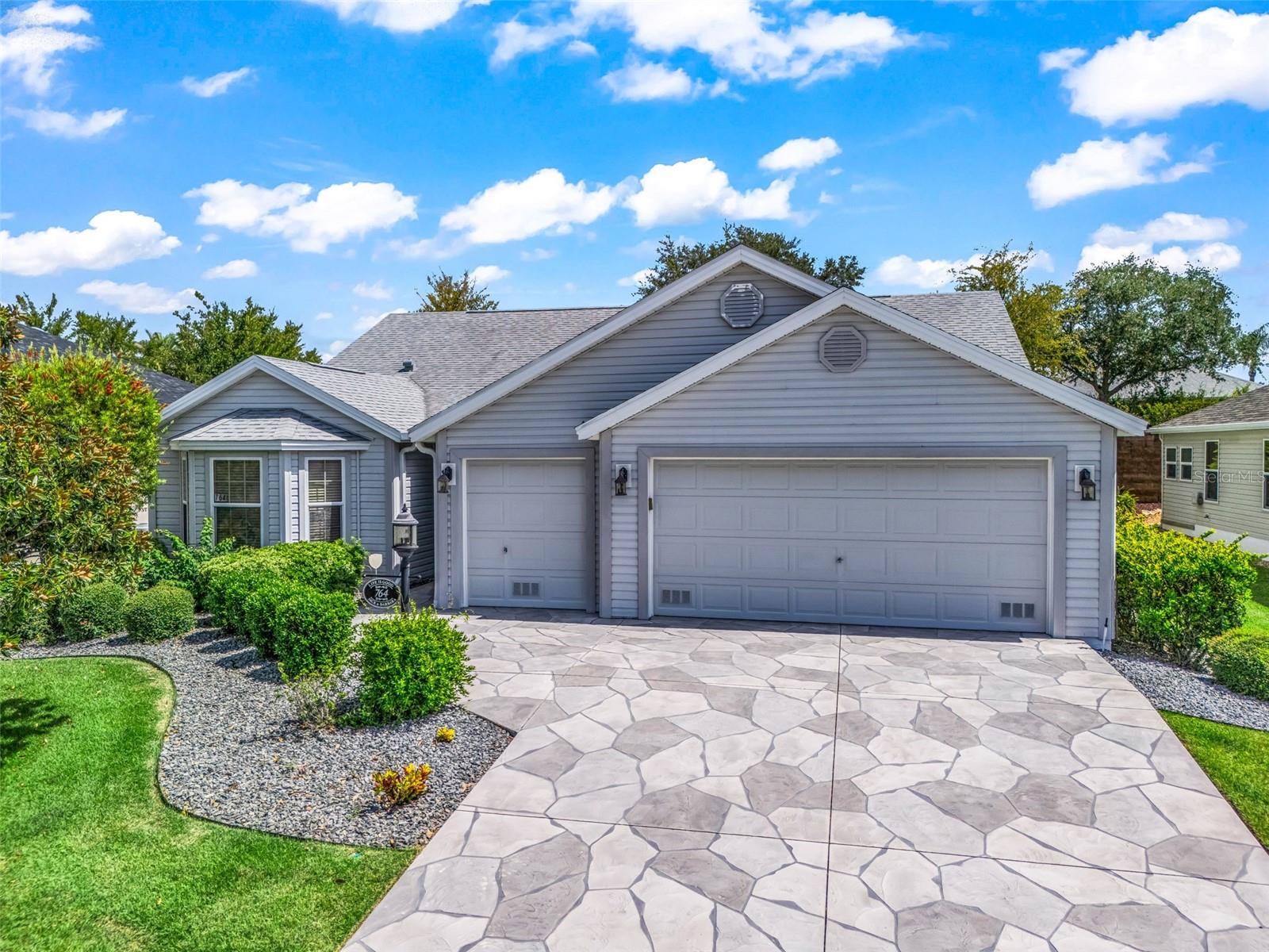 764 BAISLEY TRL, THE VILLAGES, FL