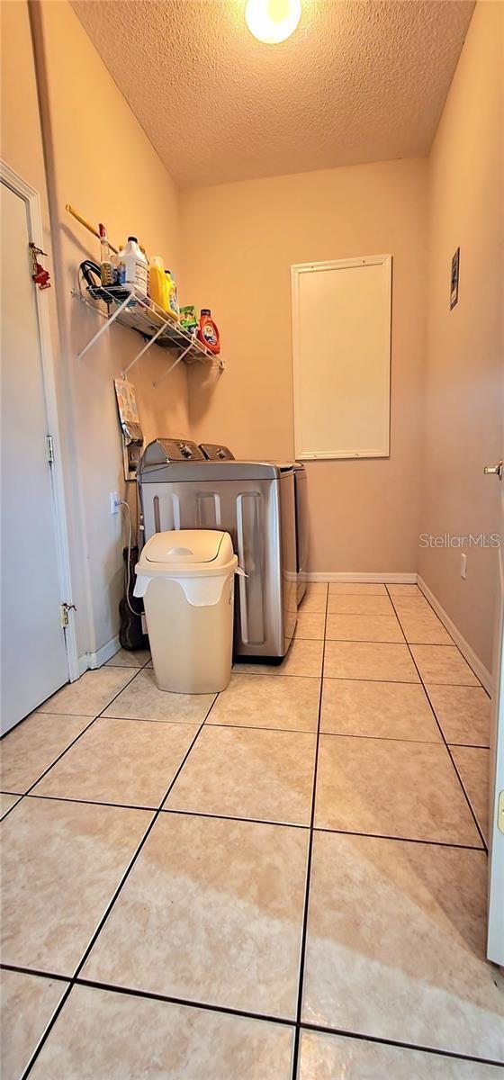 8155 WOODVINE CIR, LAKELAND, FL — photo 17