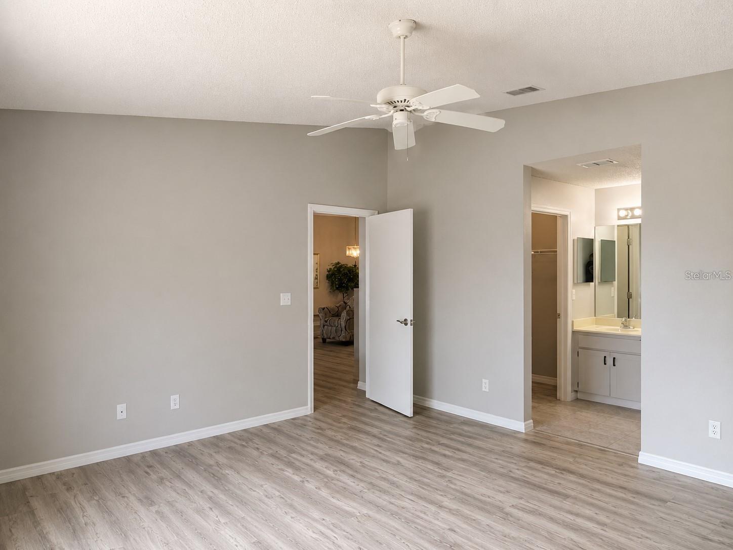 822 MCCALLISTER #822, SUN CITY CENTER, FL — photo 18