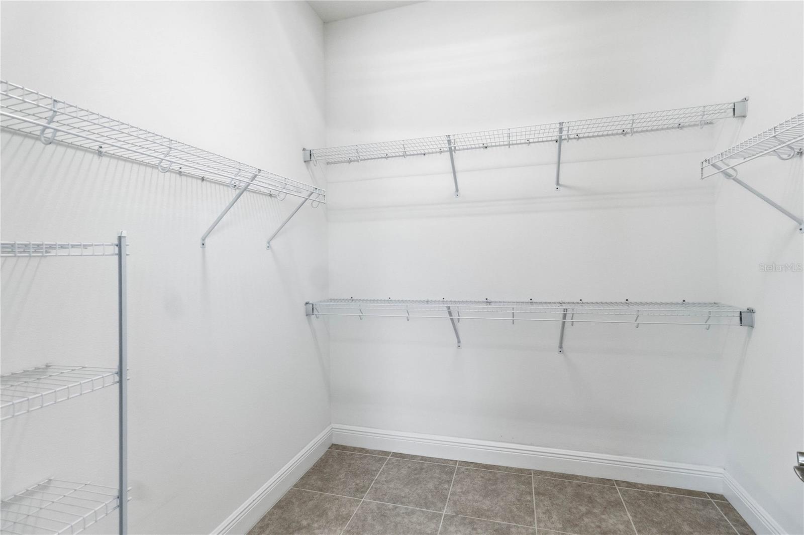 10096 SUNNIFA ALY, ORLANDO, FL — photo 22