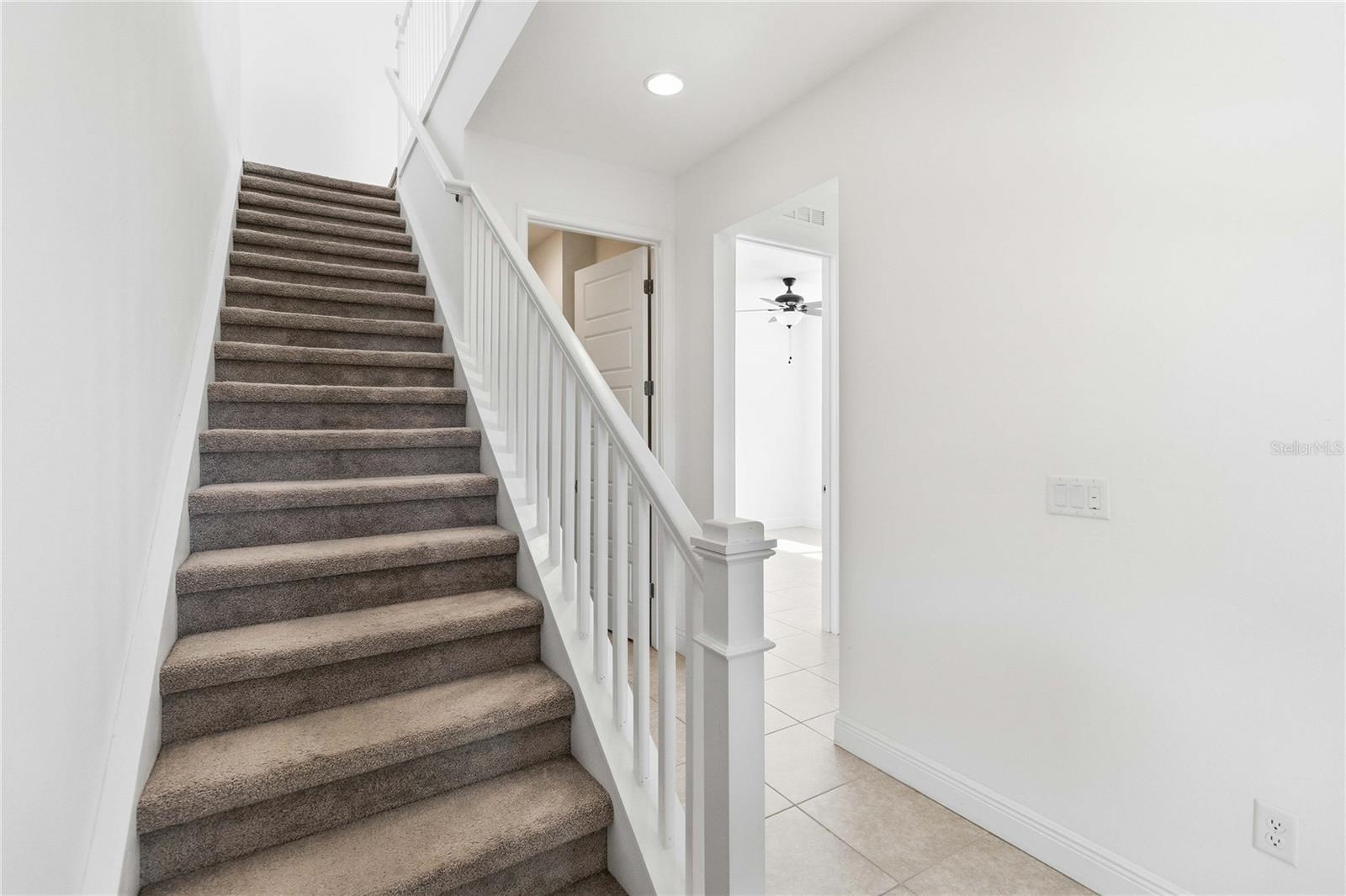 10096 SUNNIFA ALY, ORLANDO, FL — photo 26