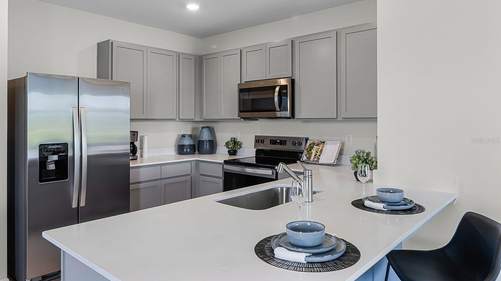 5584 TAVERNA LOOP, WINTER HAVEN, FL — photo 8