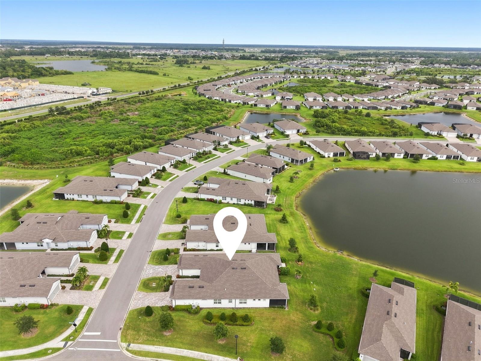 10208 COASTAL SHORES DR, PARRISH, FL — photo 3