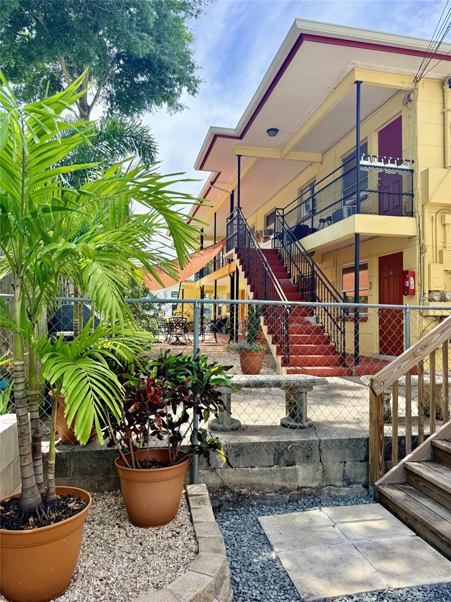 1135 HIGHLAND ST N #3, ST PETERSBURG, FL — photo 12