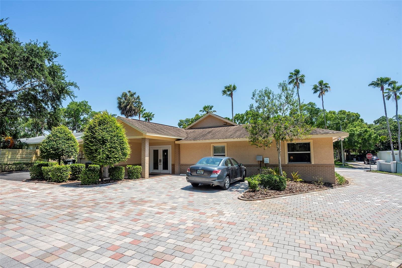 310 WILDWOOD WAY, BELLEAIR, FL — photo 13
