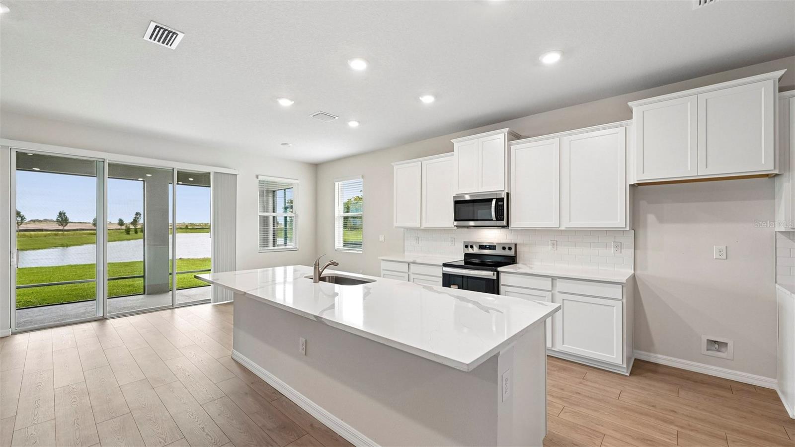 4343 FENCE ROW CT, LAKEWOOD RANCH, FL — photo 4