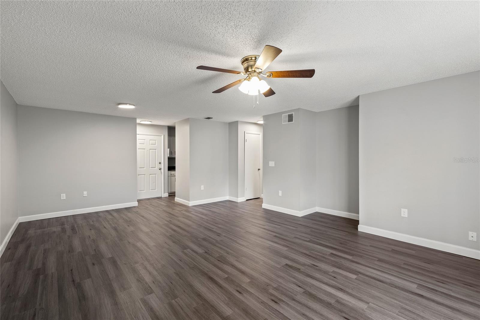 308 DORCHESTER SQ, LAKE MARY, FL — photo 5