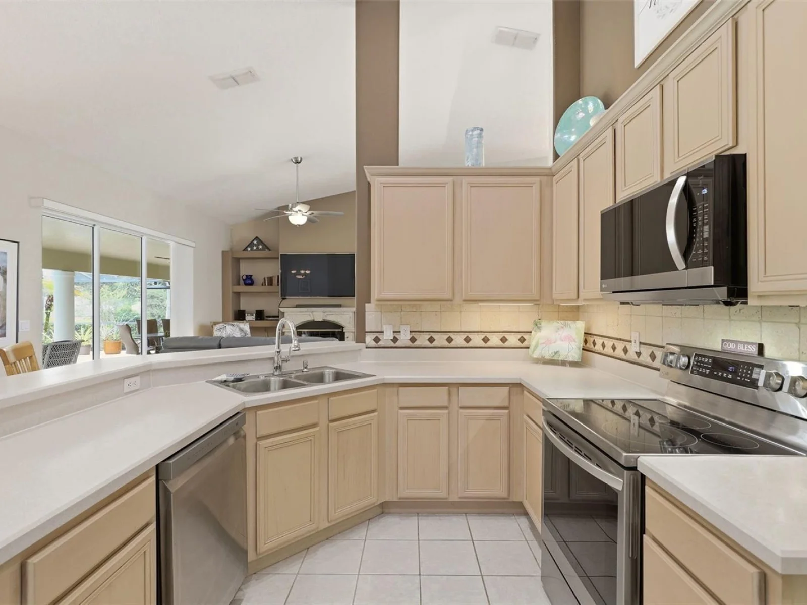 11310 SUSANS POINT DR, CLERMONT, FL — photo 17