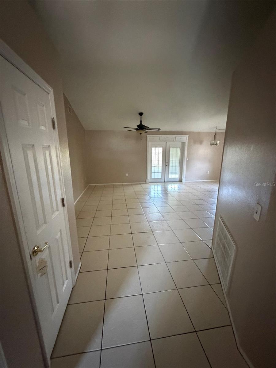 7119 PEBBLE PASS LOOP, LAKELAND, FL — photo 2