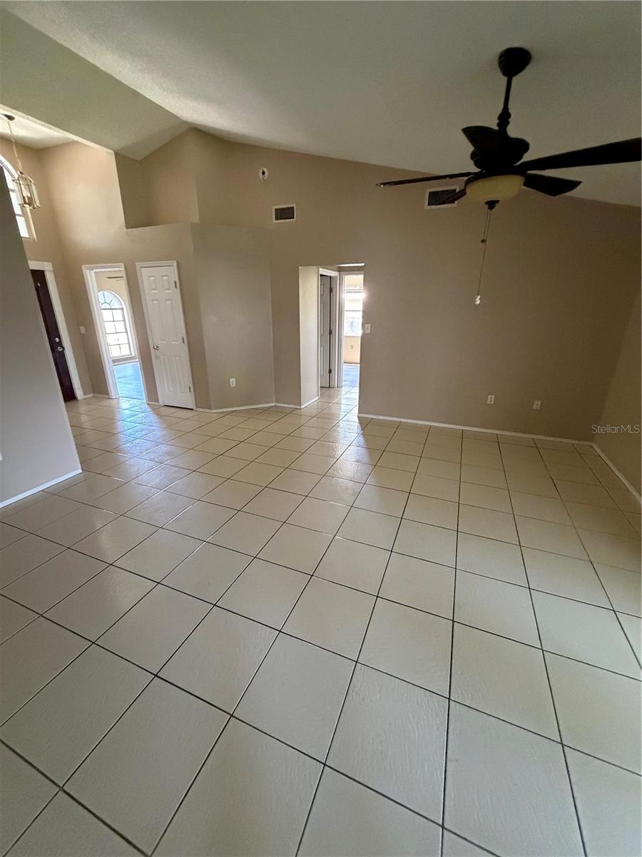 7119 PEBBLE PASS LOOP, LAKELAND, FL — photo 3