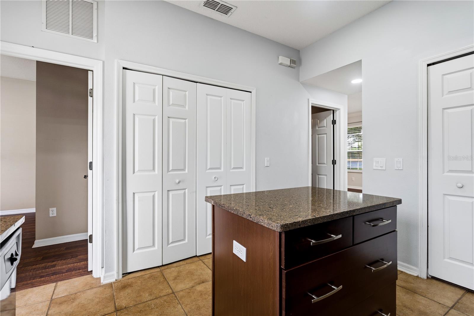 6364 LAKE SMITH CIR, WINDERMERE, FL — photo 10