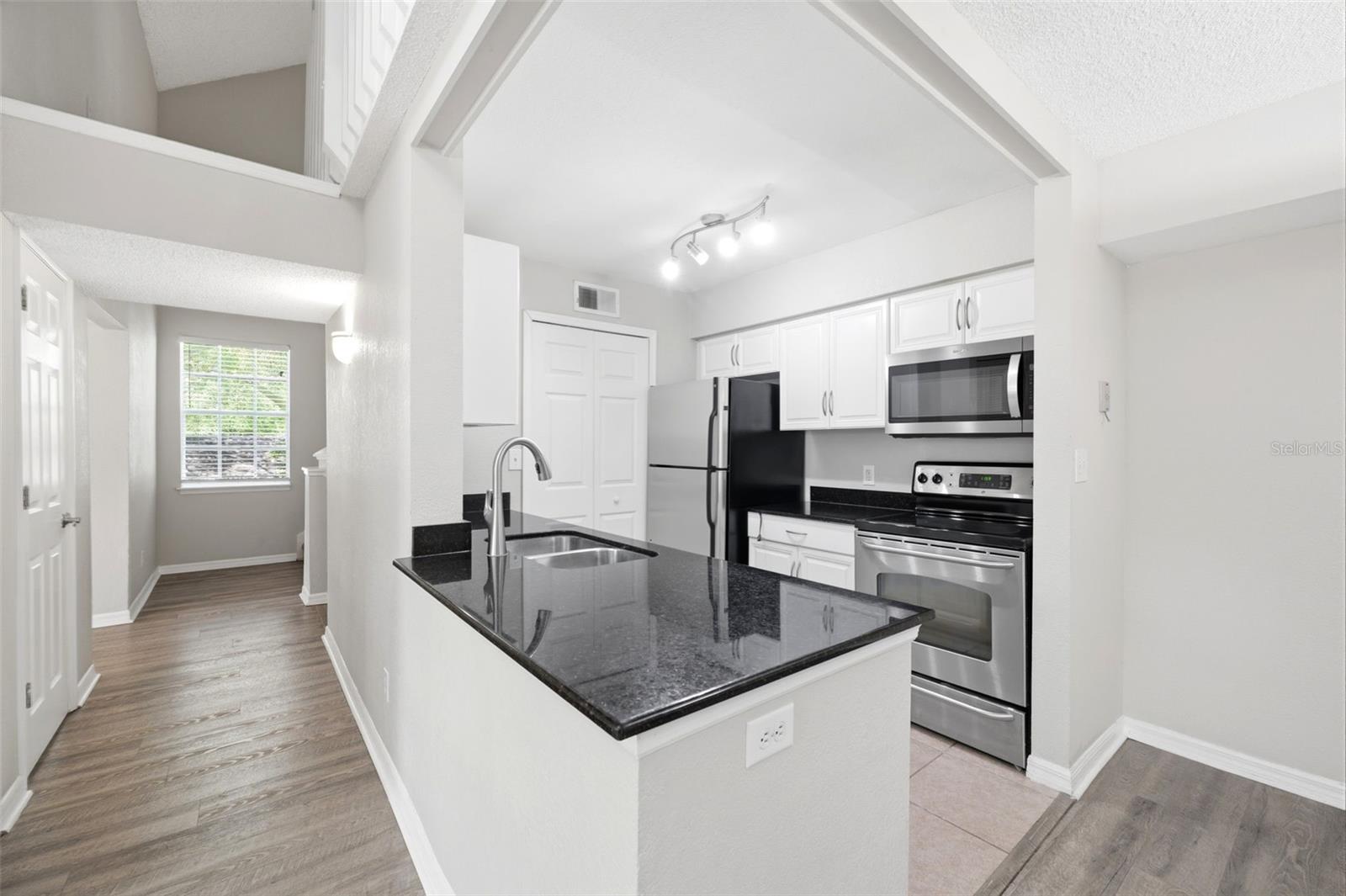 3274 HAVILAND CT #201, PALM HARBOR, FL — photo 14
